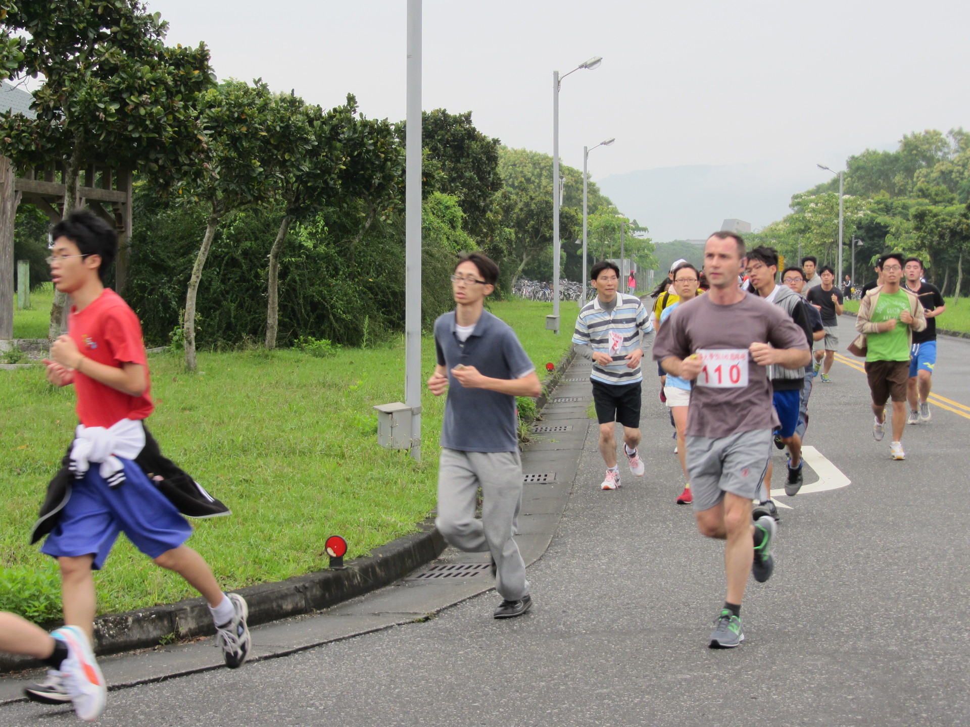 2014年東華盃校園路跑錦標賽,現場跑者狀況
