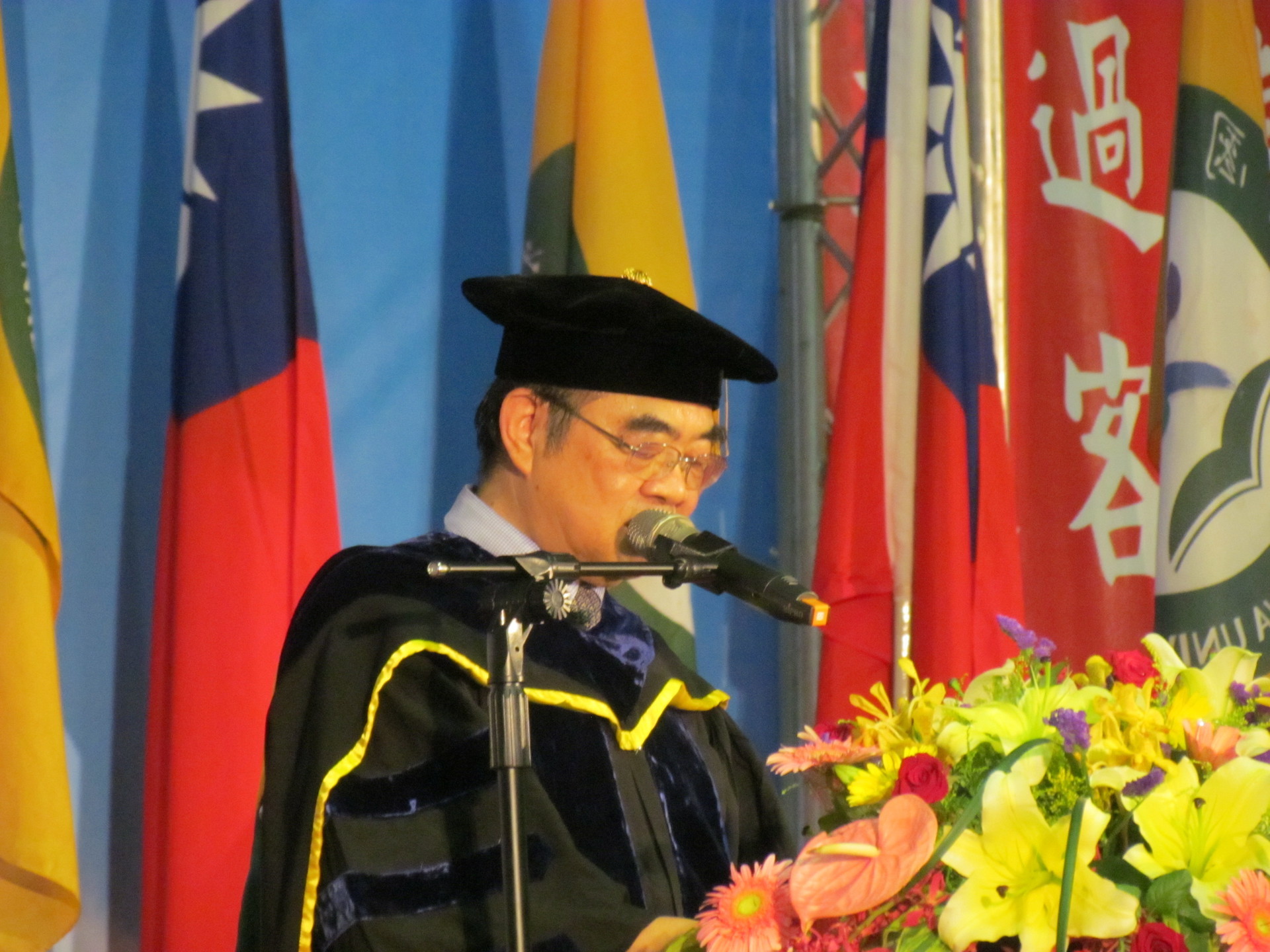 吳茂坤校長勉勵學生