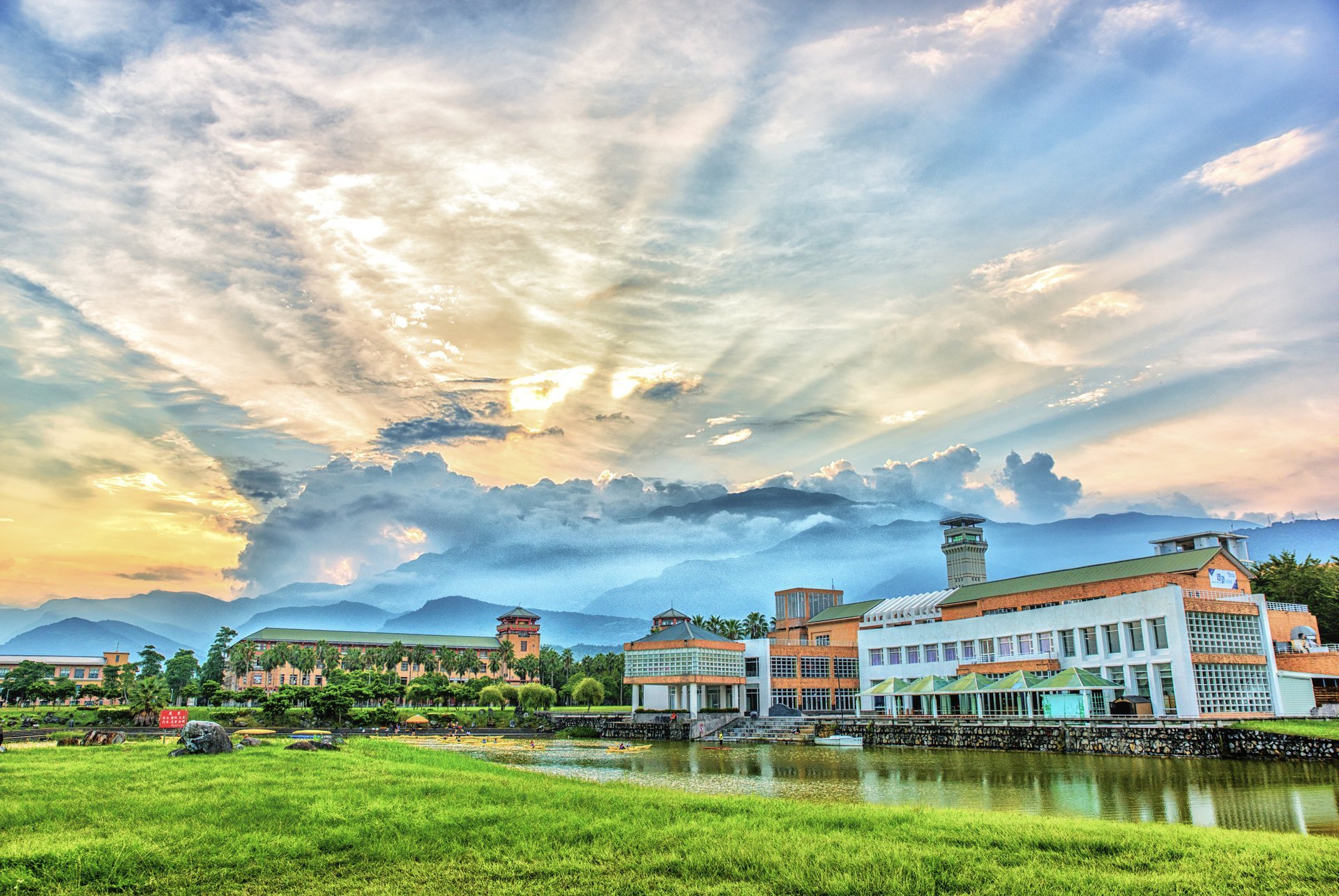 東華大學美麗的校園