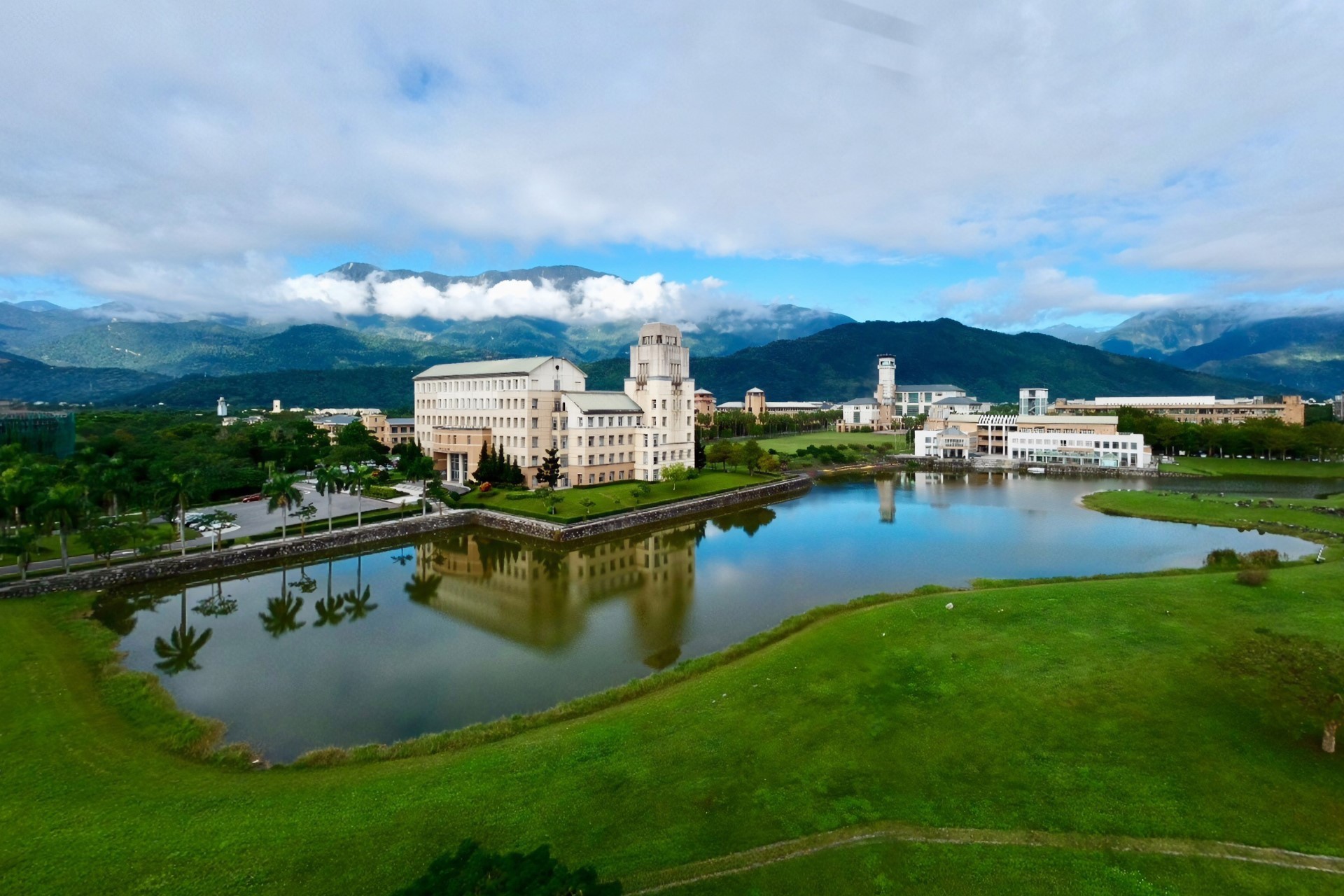 國立東華大學美麗的校園
