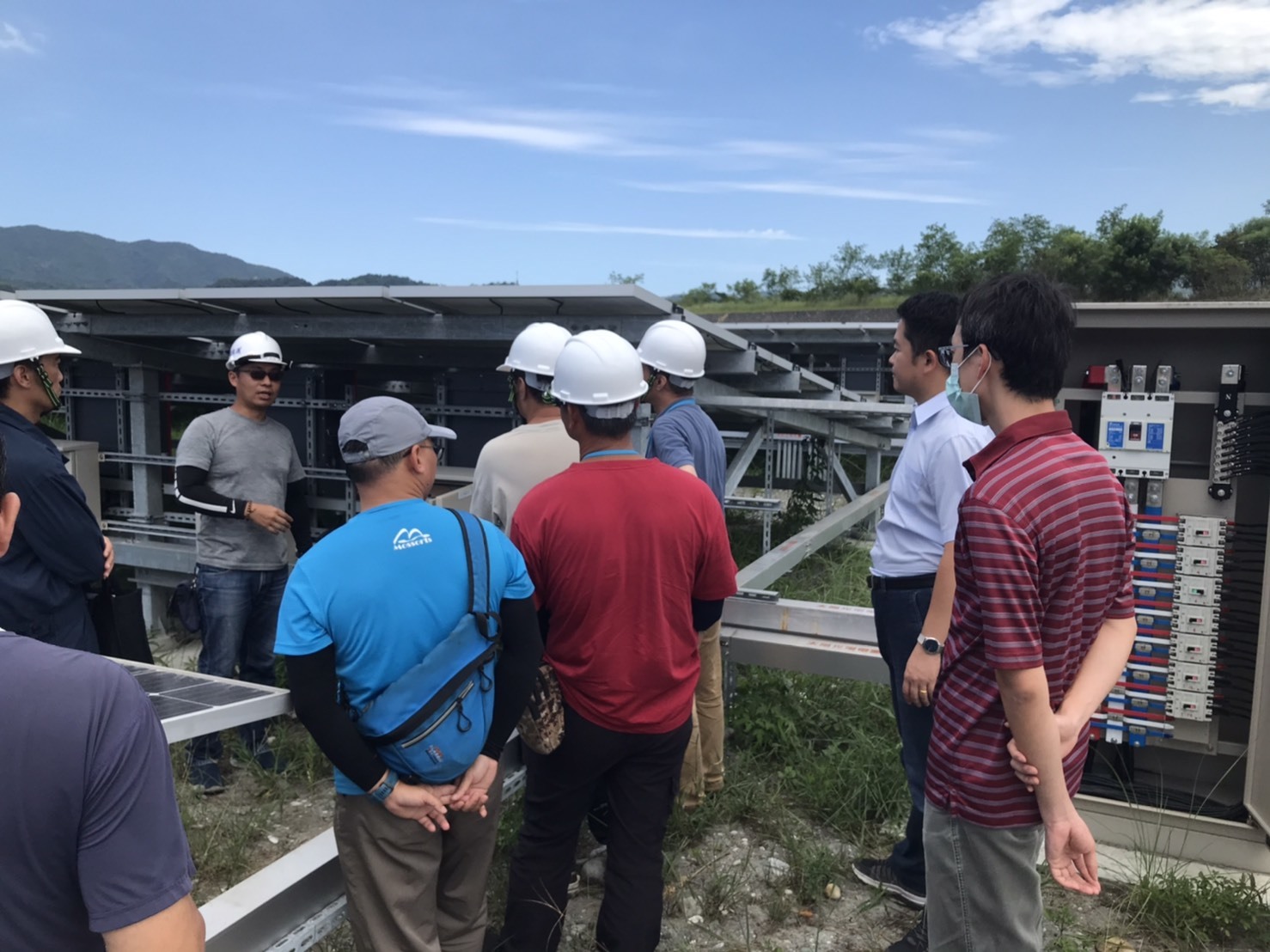 太陽光電實務暨乙級技能檢定訓練課程現地講解