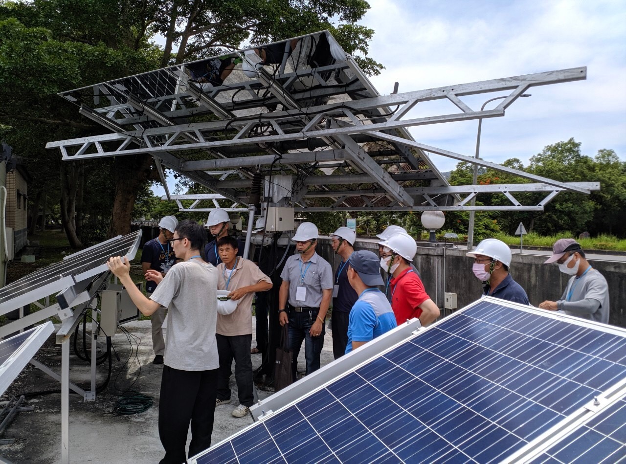 太陽光電實務暨乙級技能檢定訓練課程現場實際操作