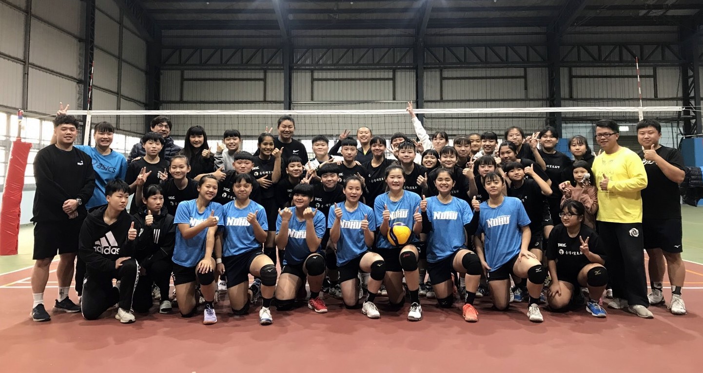 東華大學公開組女子排球代表隊移地訓練大合照
