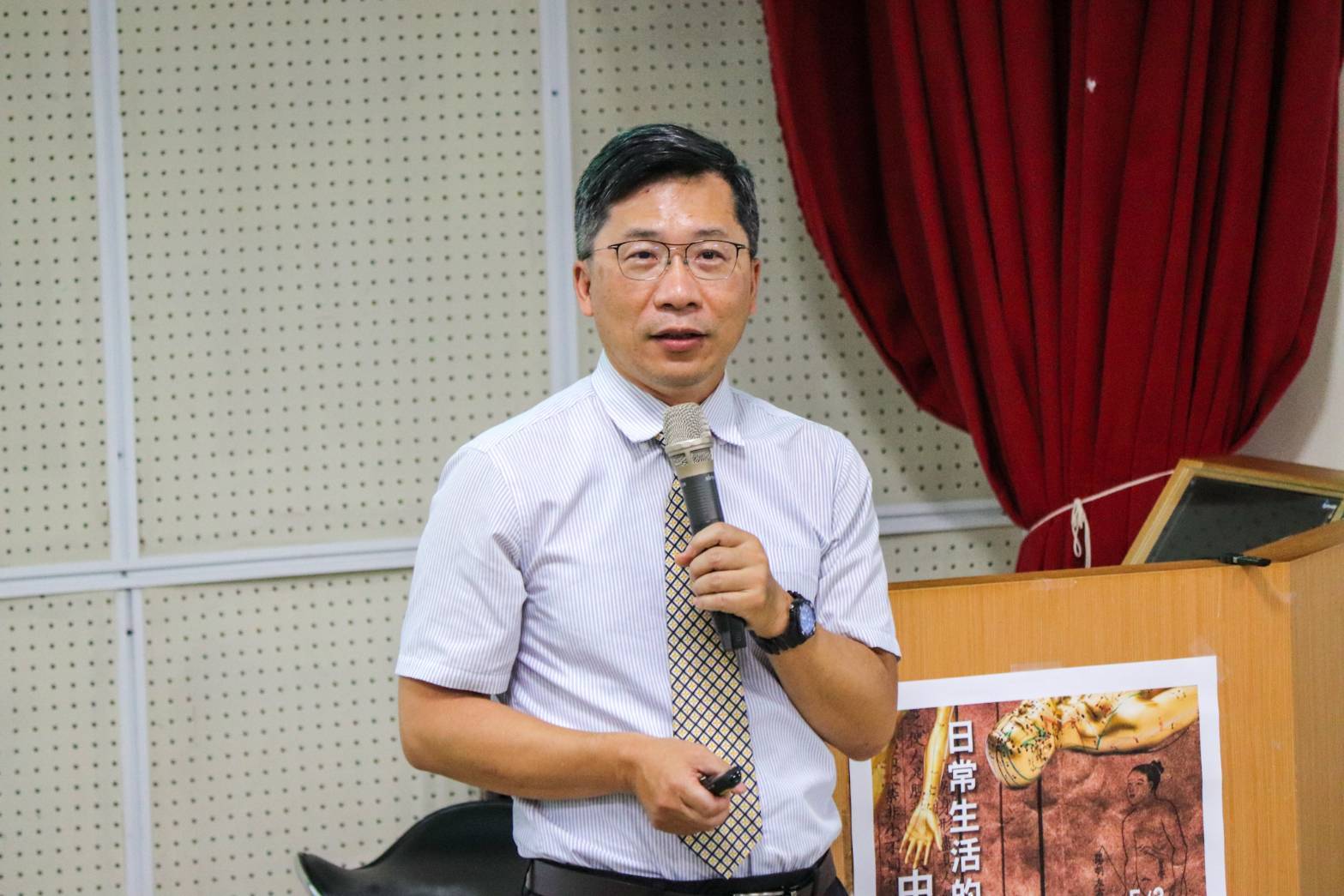 楊醫師亦有提到他職涯追尋上的掙扎