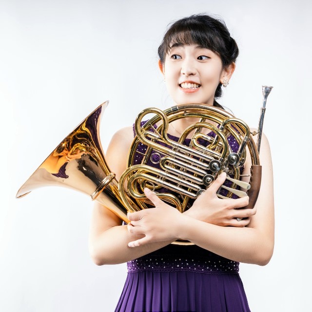音樂系郭乃心同學,擔任110屆音樂系系學會會長,策劃新生茶會、迎新宿營及送舊舞會等活動