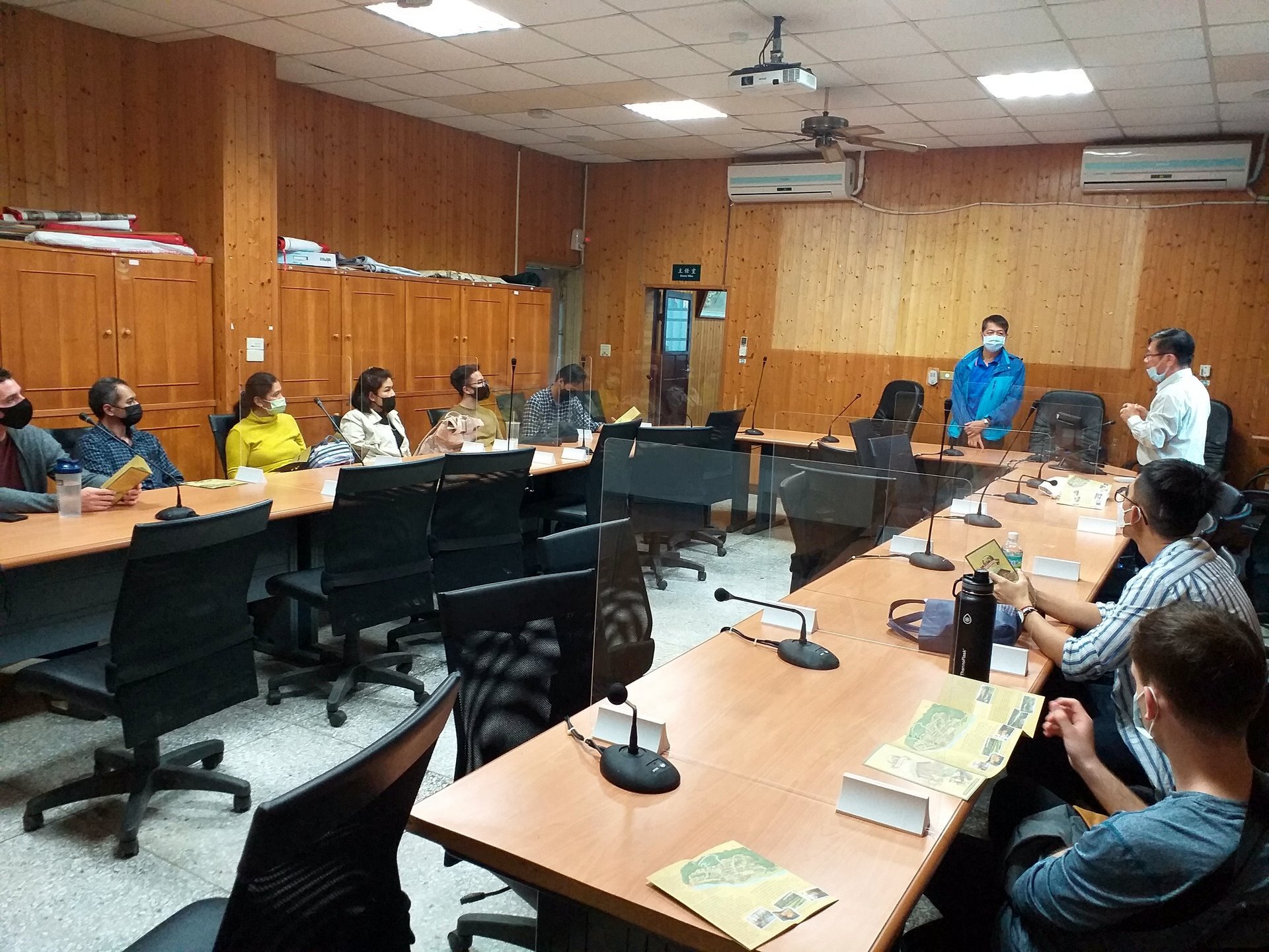 Visit the office of The Lintianshan Forestry Culture Park