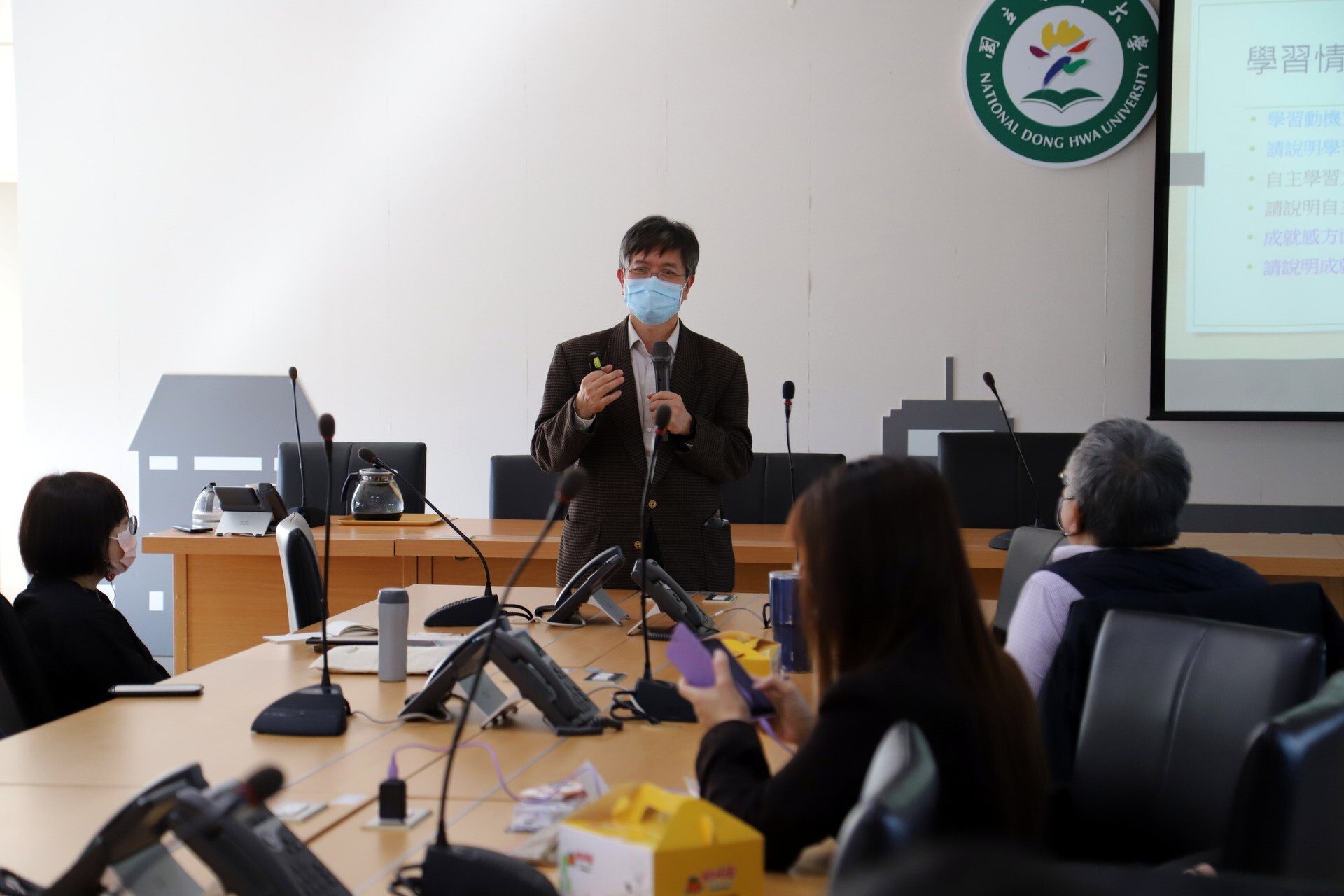 東華大學教育與潛能開發學系劉明洲教授分享學生學習分析