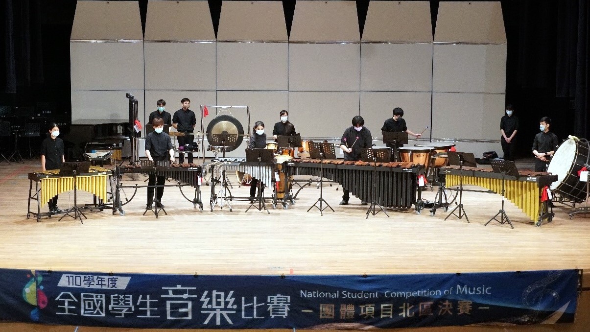 打擊樂團於打擊樂合奏之比賽情況。