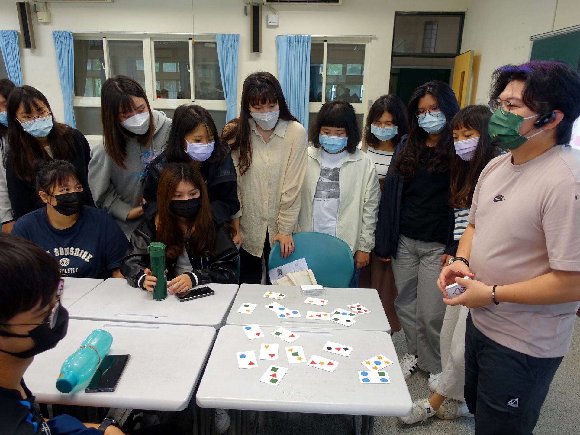 如何應用桌遊促進高齡者認知能力