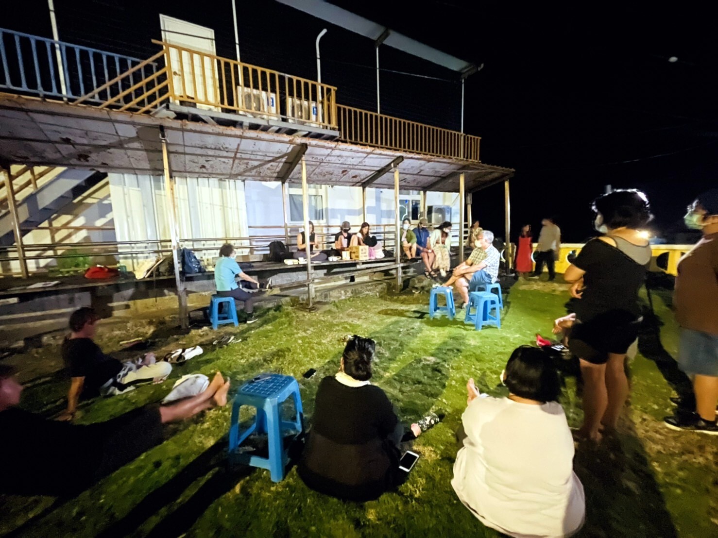 Open dialogue with local activists on environmental (in)justice and transitional justice issue