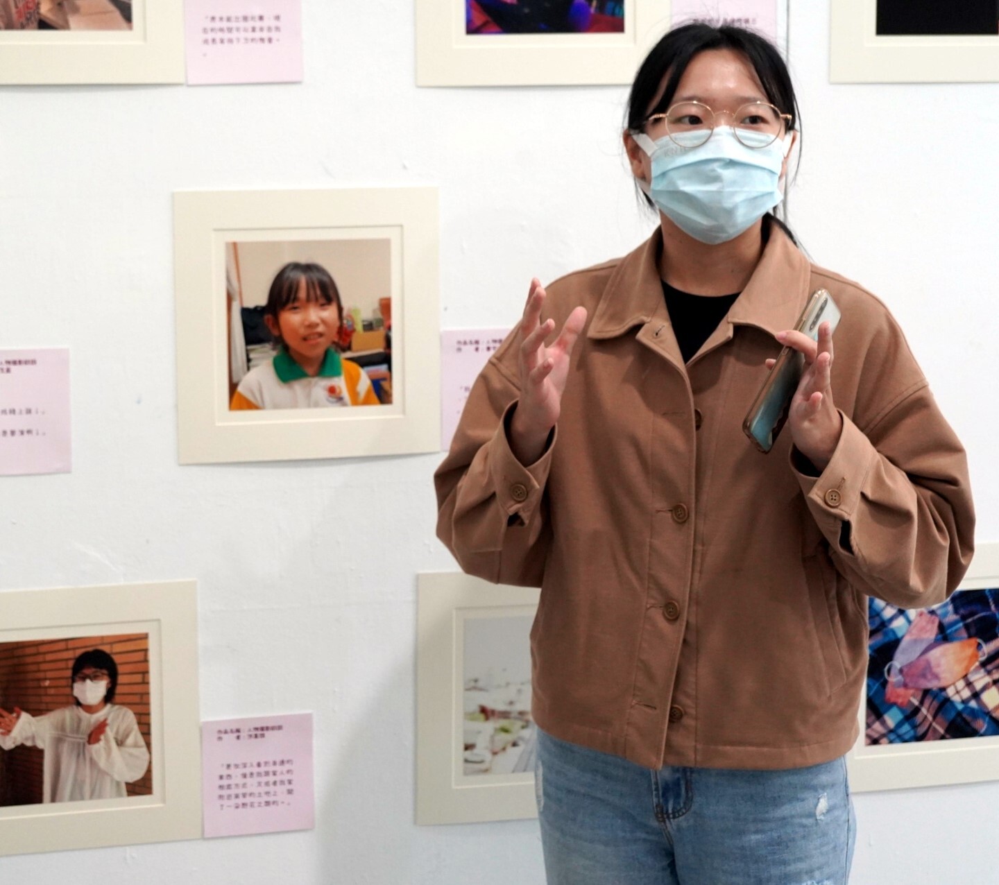 學生分享拍攝小女孩五味雜陳的表情