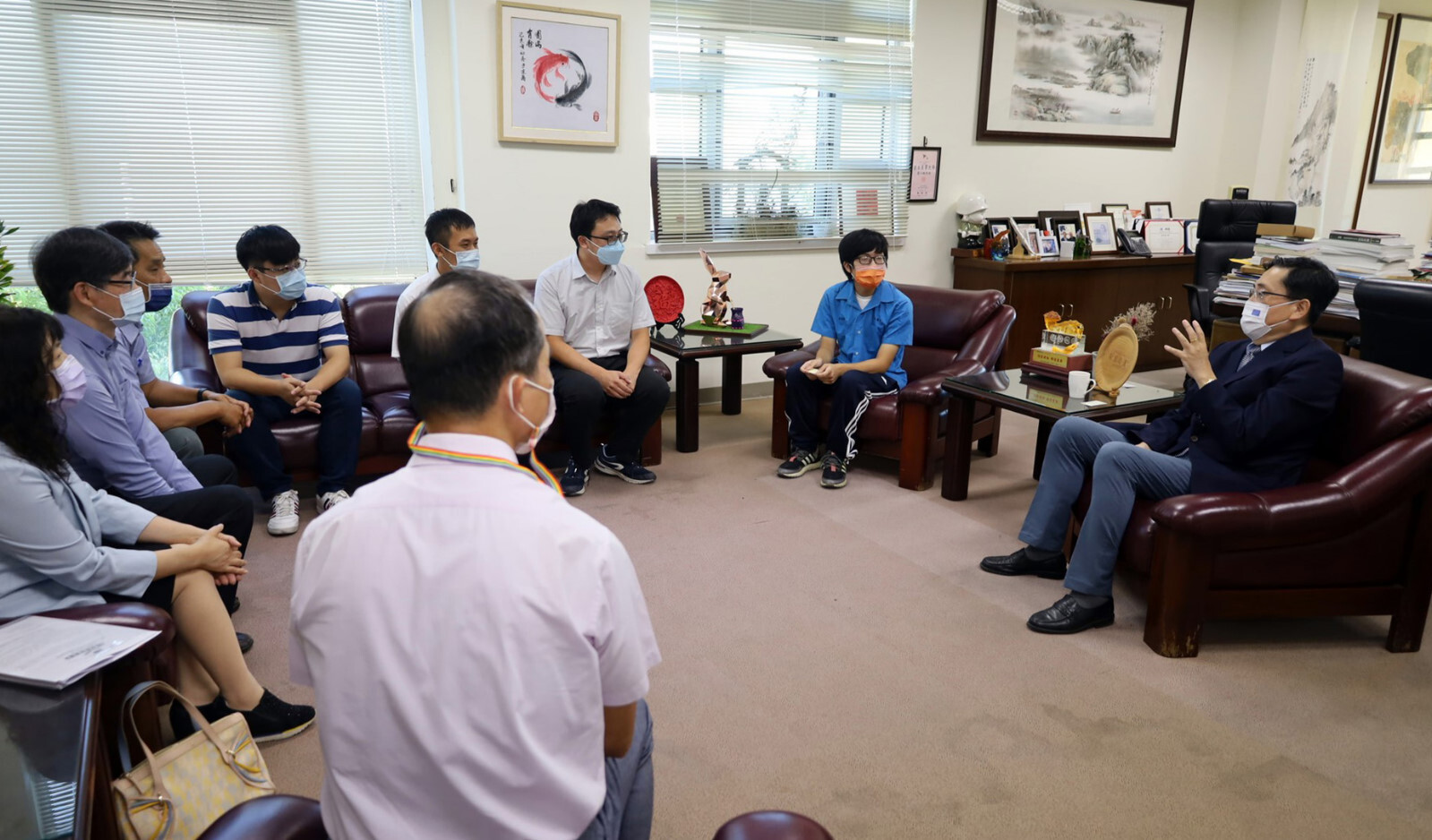 東華大學趙涵㨗校長就唐于田同學未來就學之學習及生活等方面指示教務處及學生事務處協助照顧。