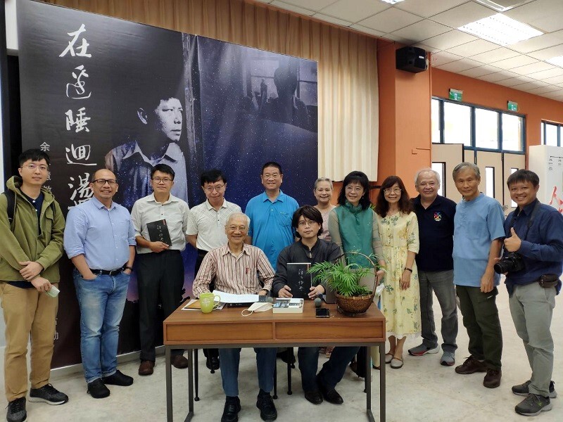 與會者分別談及他們與余德慧教授相處的往事,大家有如都回到縫隙經驗,找回人之所以為人的本源