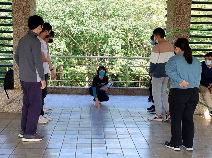 校園英語尋寶遊戲