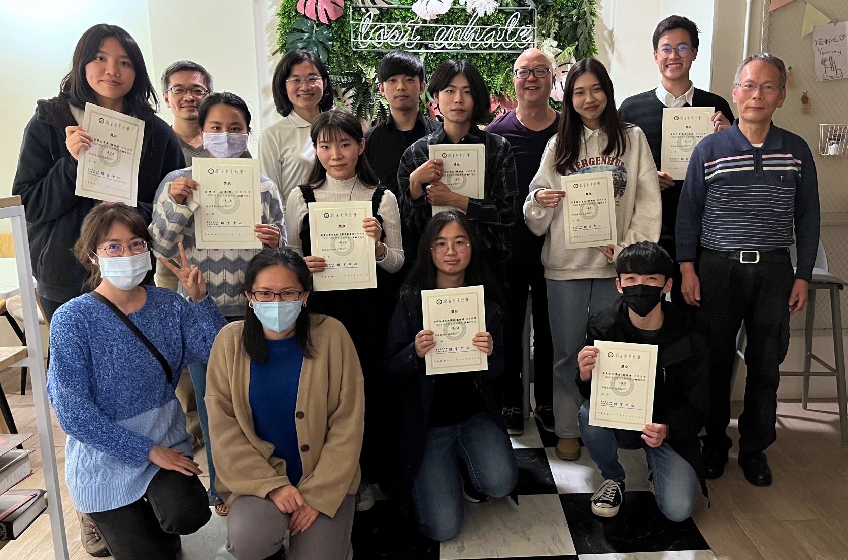 2022曾珍珍文學翻譯得獎者合照