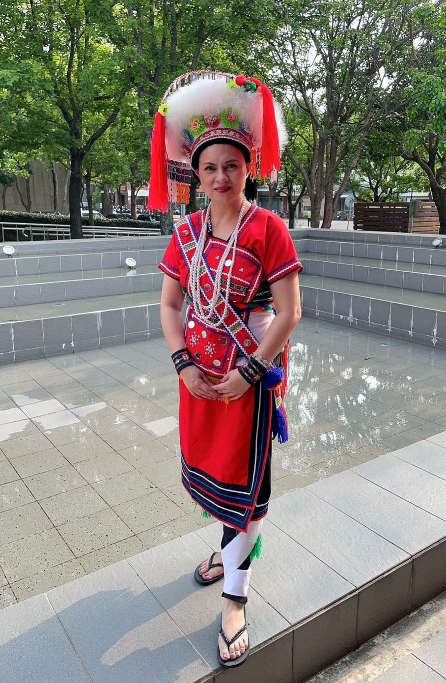 王惠貞護理師第一次穿阿美族服的幸福感