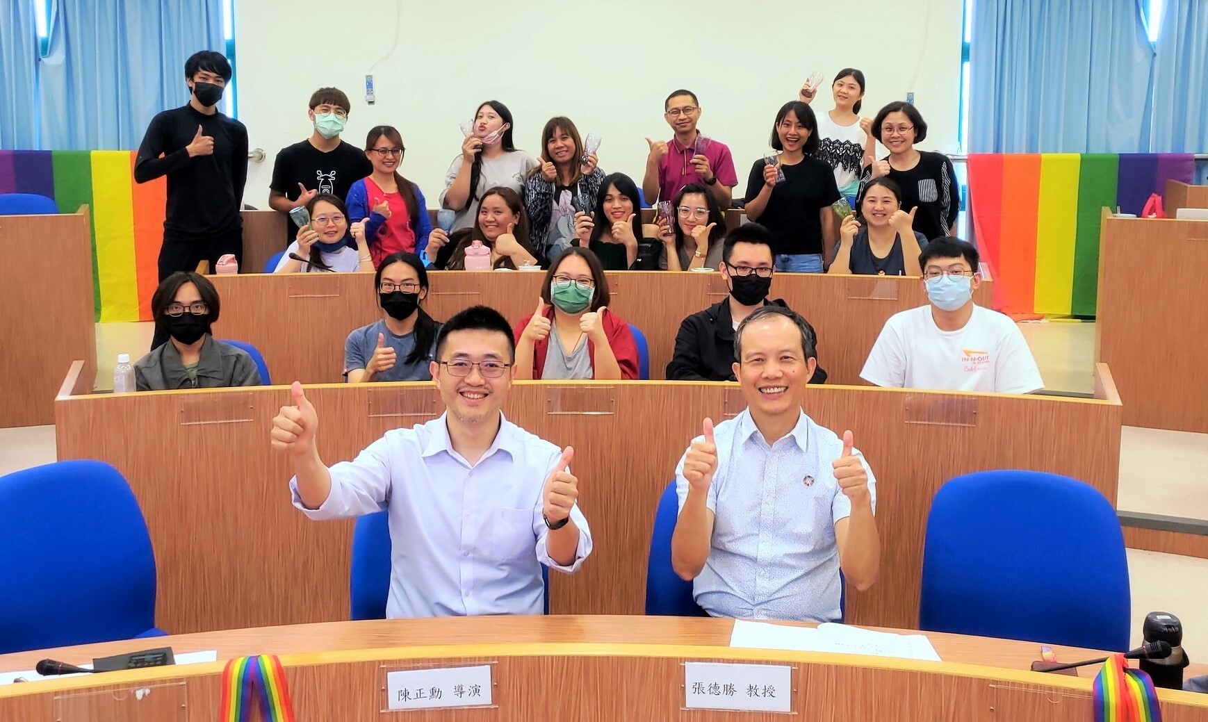 發表學員、與會者、主持人、評論人合影