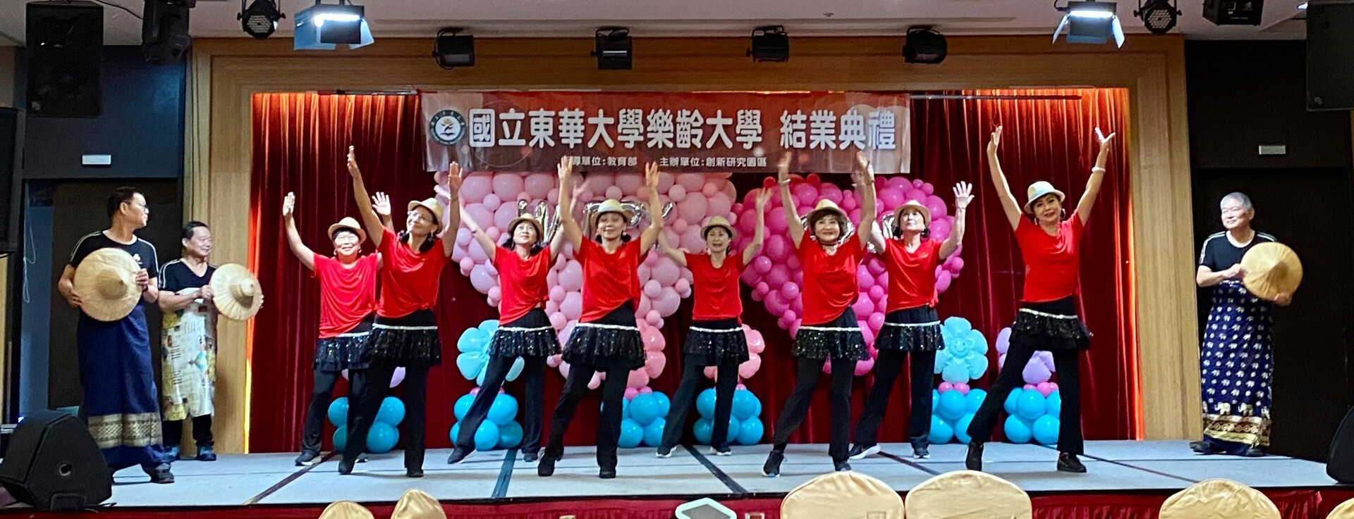 男士穿裙子表演往事只能回味