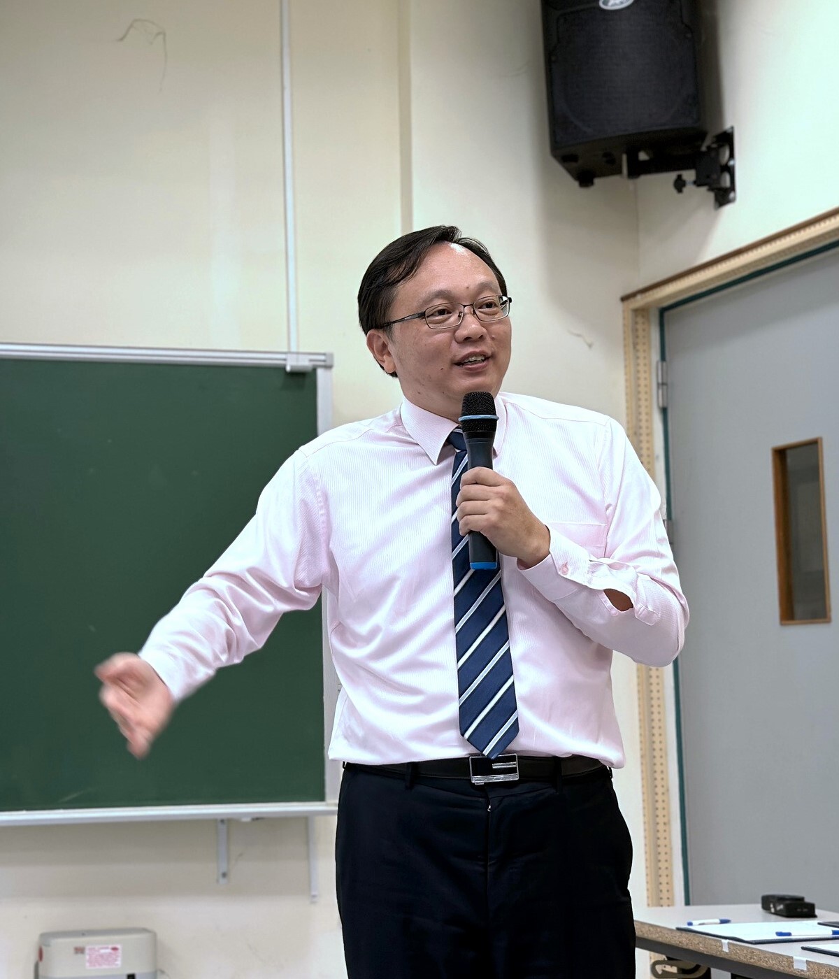 龐迪副總經理說明國際與國內永續發展的歷史階段與未來工作