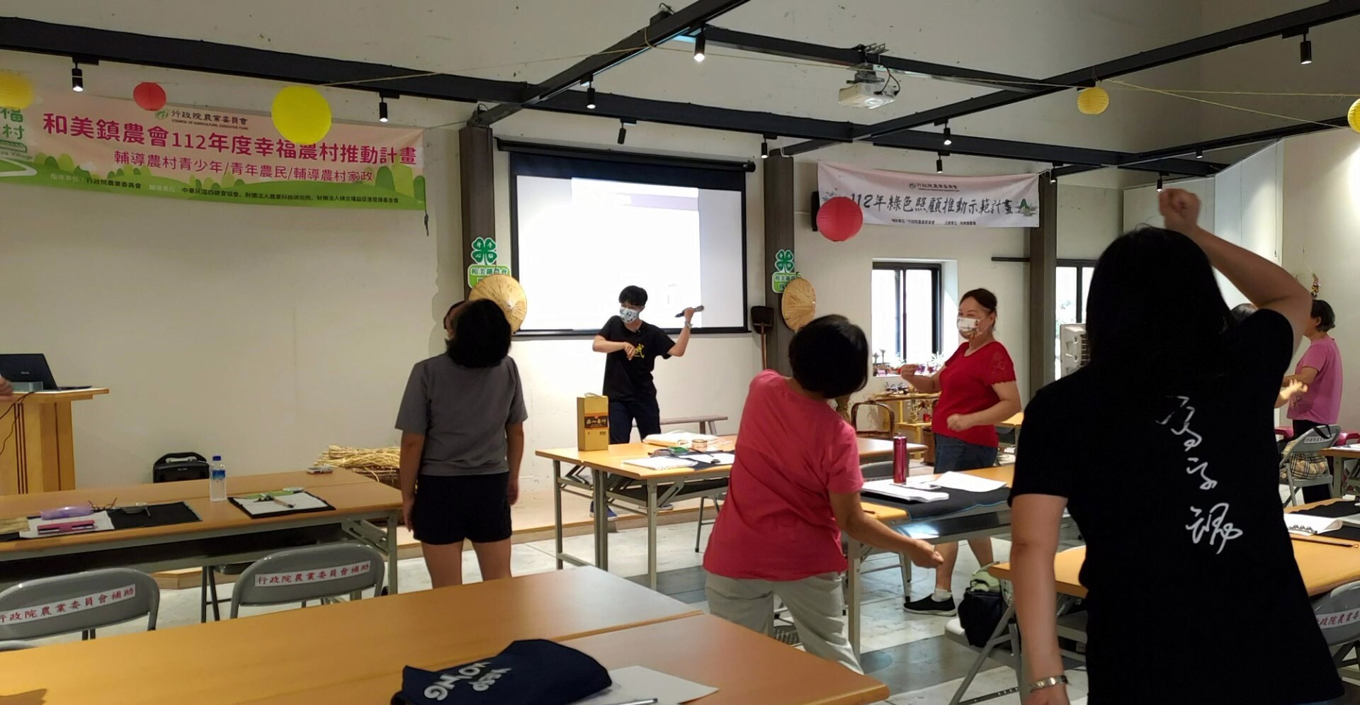 如意瑜珈與書法瑜珈身體覺察活動