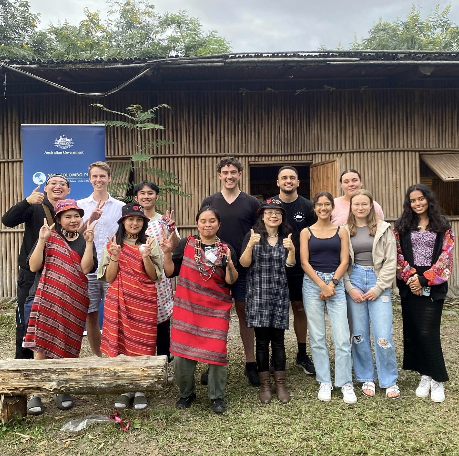 Going Backward into the Future the changes and reconstruction of the weaving culture of contemporary facial tattooed Indigenous groups (Patasan) taught by Dr. Shu-chuan Lai
