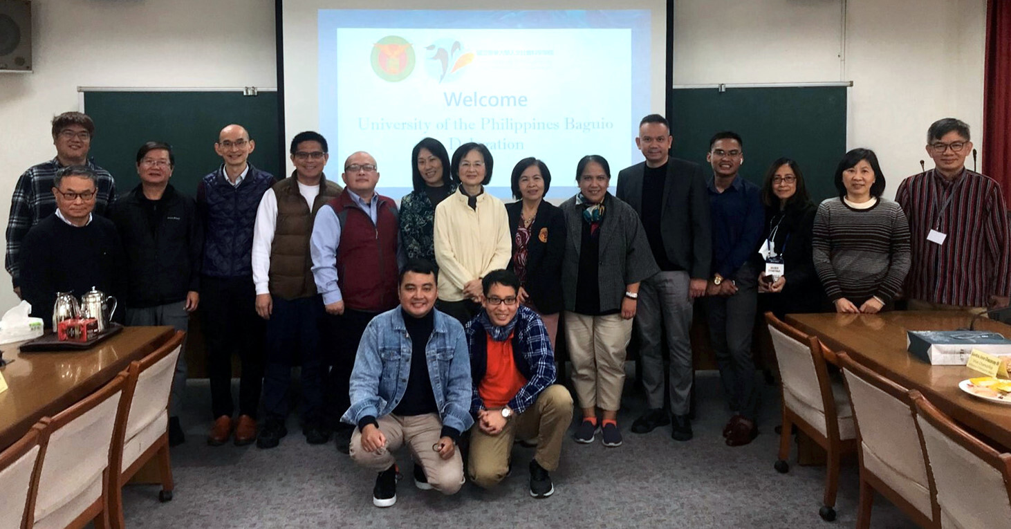 菲律賓大學碧瑤分校參訪人文社會科學學院合影