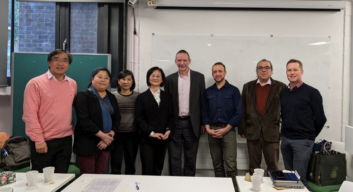 東華人社院一行拜會雪菲爾德大學商討並規劃後續兩校合作事宜