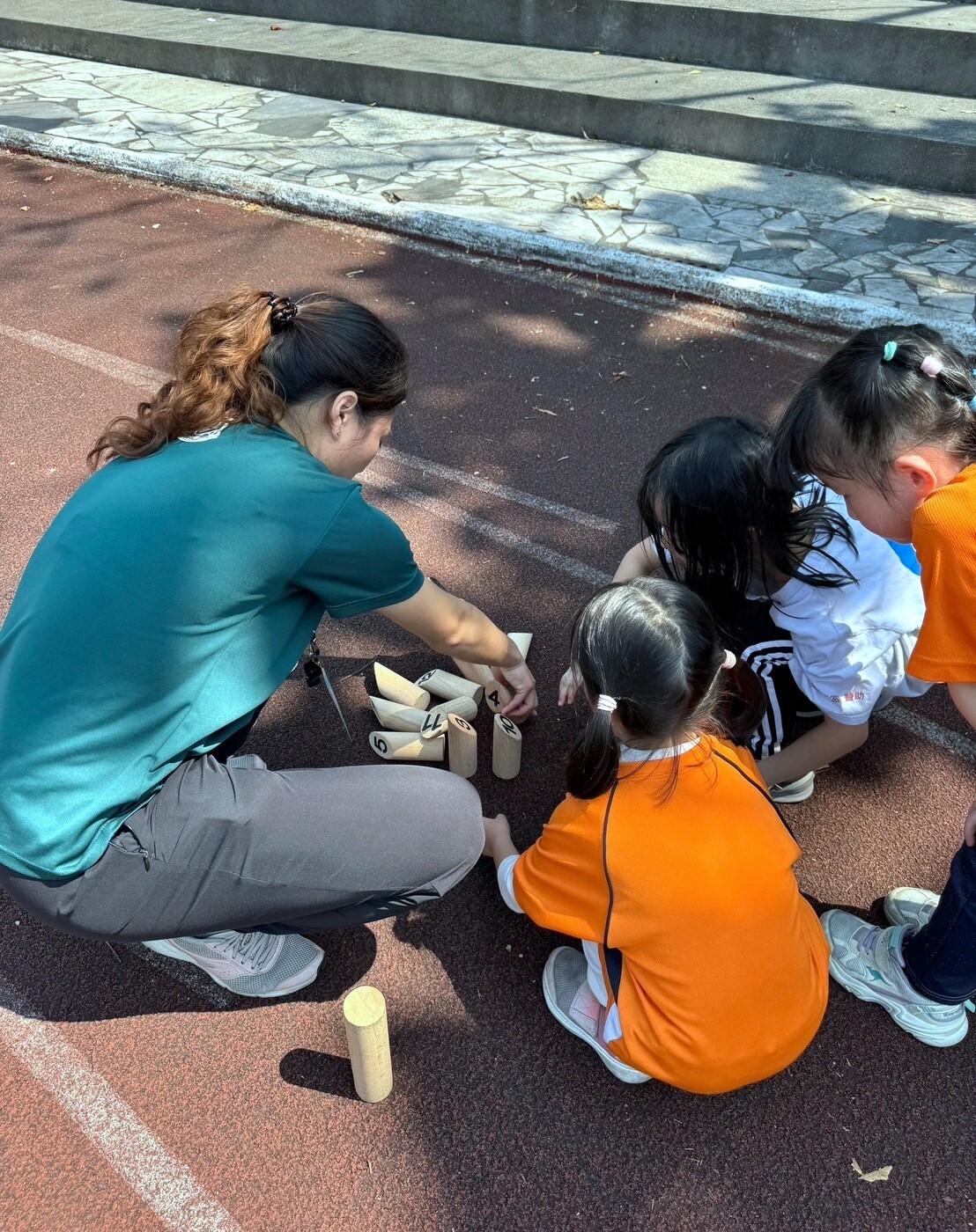 跨領域運動營體驗新興運動-芬蘭木柱