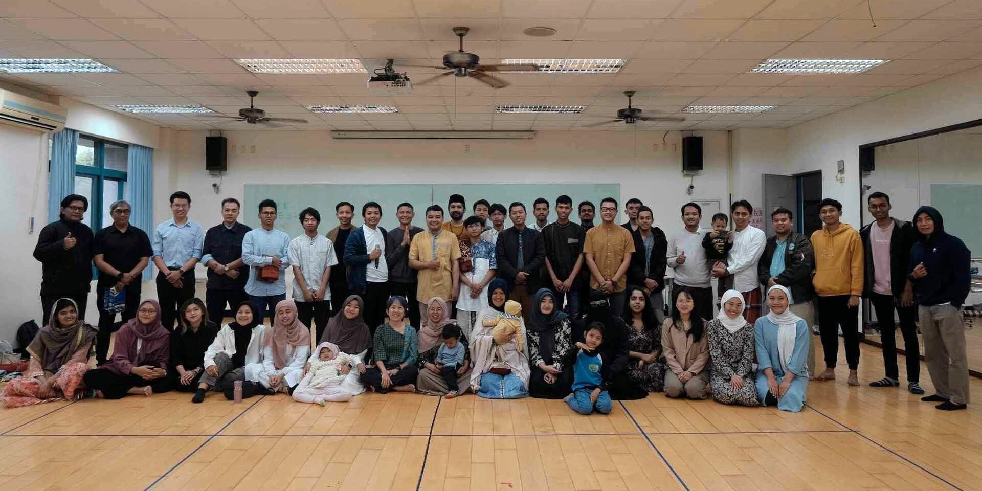 NDHU International Muslim Community Holding Eid Al-Fitr Celebrations at The College of Education-Prayers