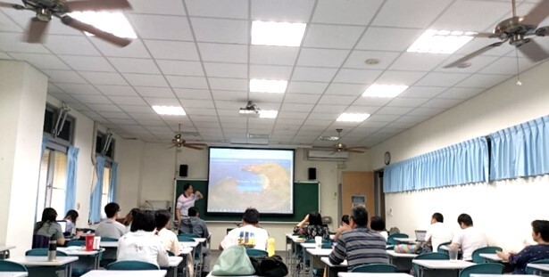 訓練班針對ESG及企業如何落實環境教育進行授課