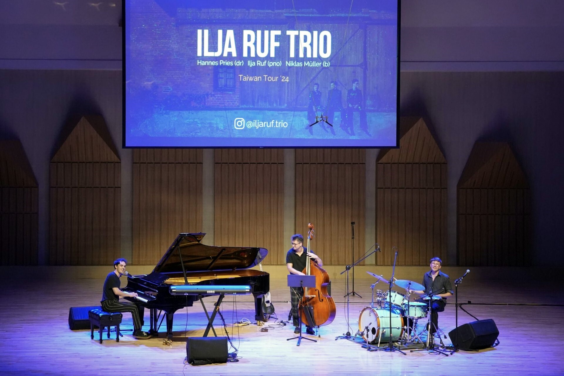 Ilja Ruf 三重奏完成一場精彩演出,帶觀眾潛入跨界音樂的世界