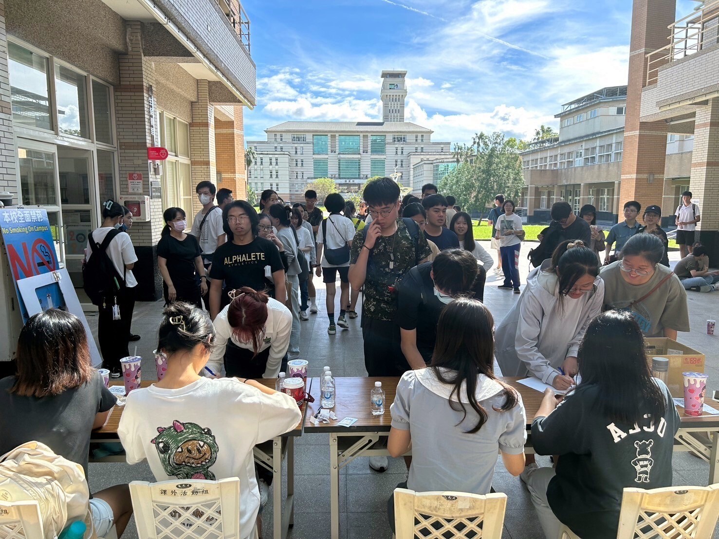 學務處舉辦校園健走活動踴躍