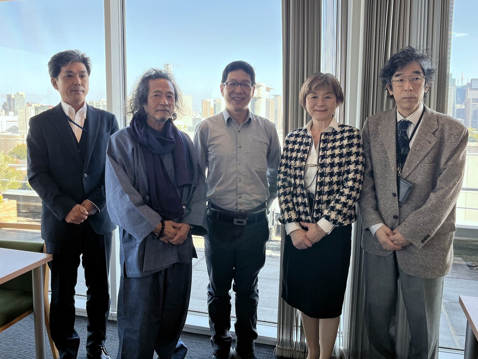 拜會並與二松學舍大學進行座談交流,左起齊田智明室長、江騰茂博部長、呂傑華教授、牧角悅子主任與橋本秀美教授