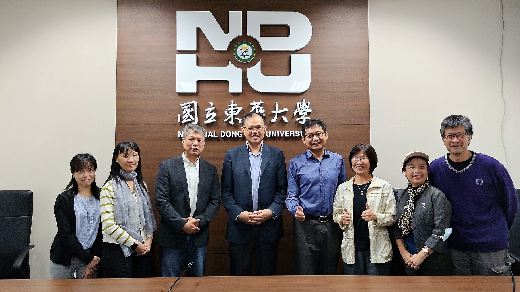 東華大學與綠色公益簽署合作MOU大合照