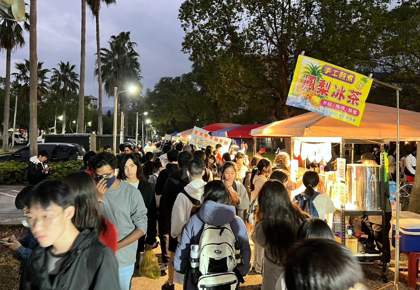 夜市人潮
