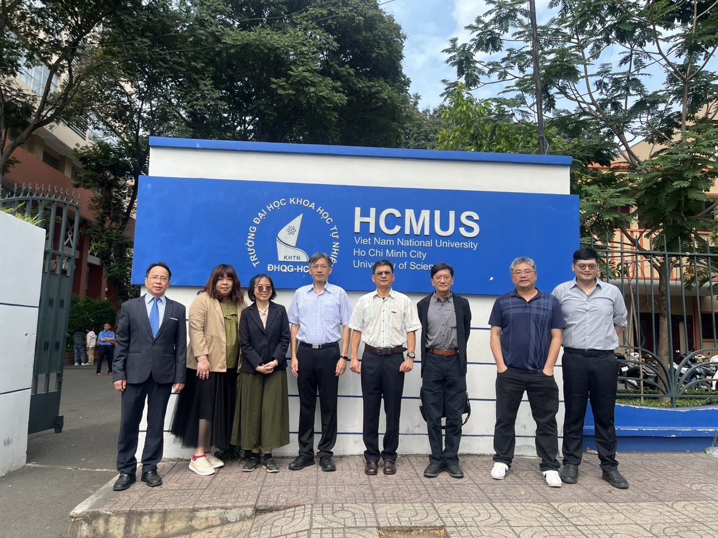 訪團首站拜訪胡志明市自然科學大學(Ho Chi Minh City University of Science)