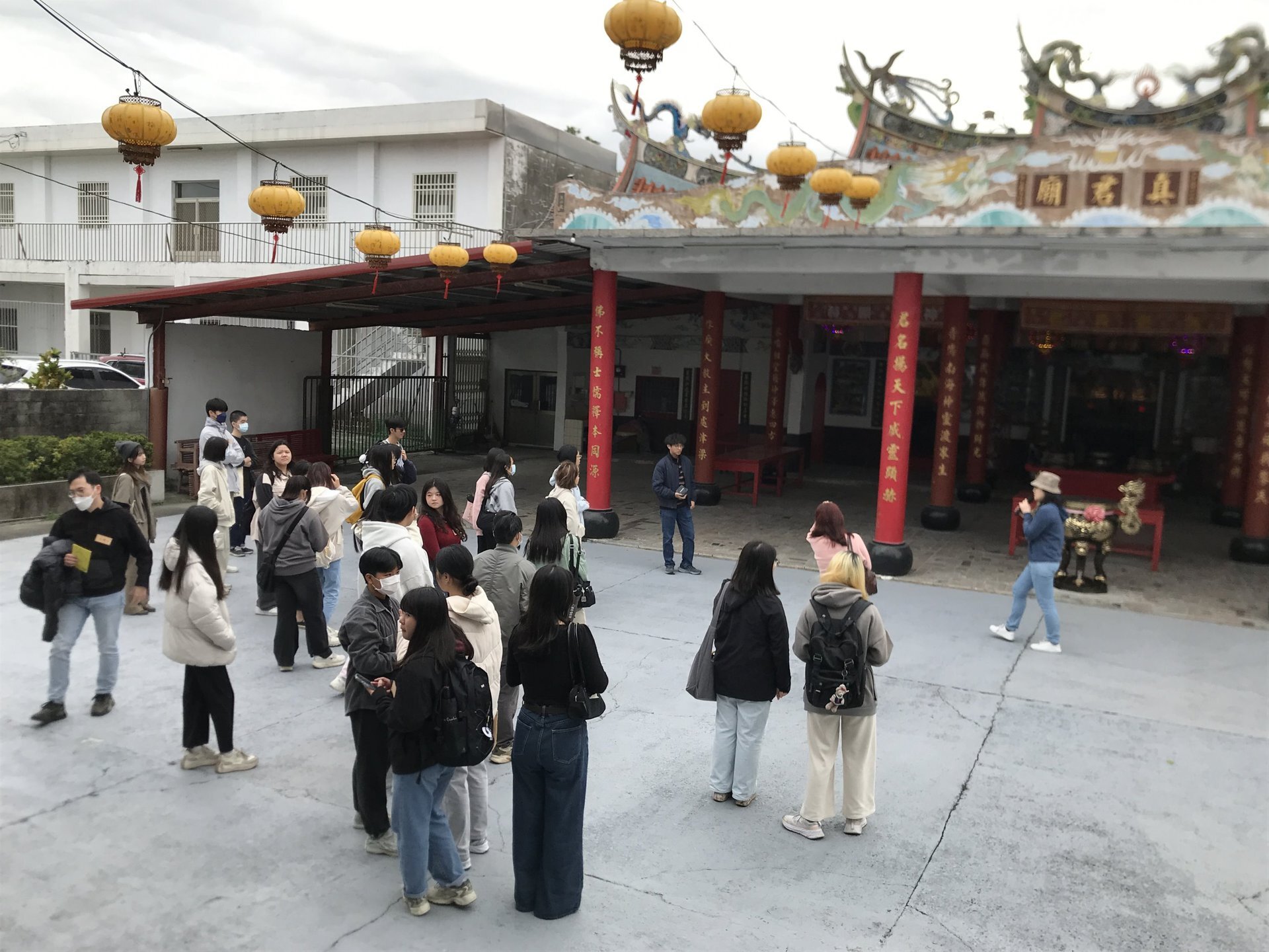 課程師生參訪大陳村阮弼真君廟
