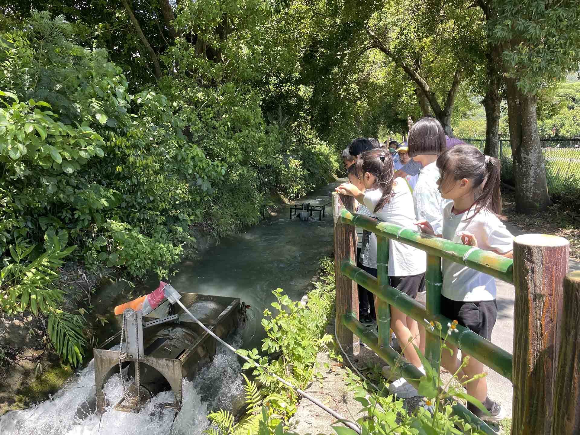 初英山社區走讀「水力發電的奧秘」