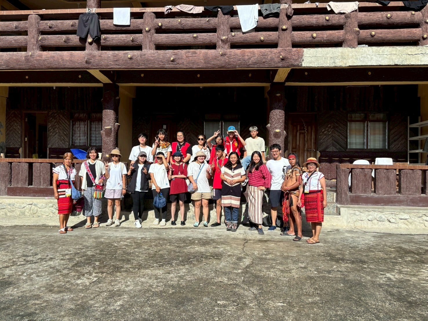 The Wu Hsu Fu-Mei Scholarship Team with the Ifugao people of the Philippines and local organization members