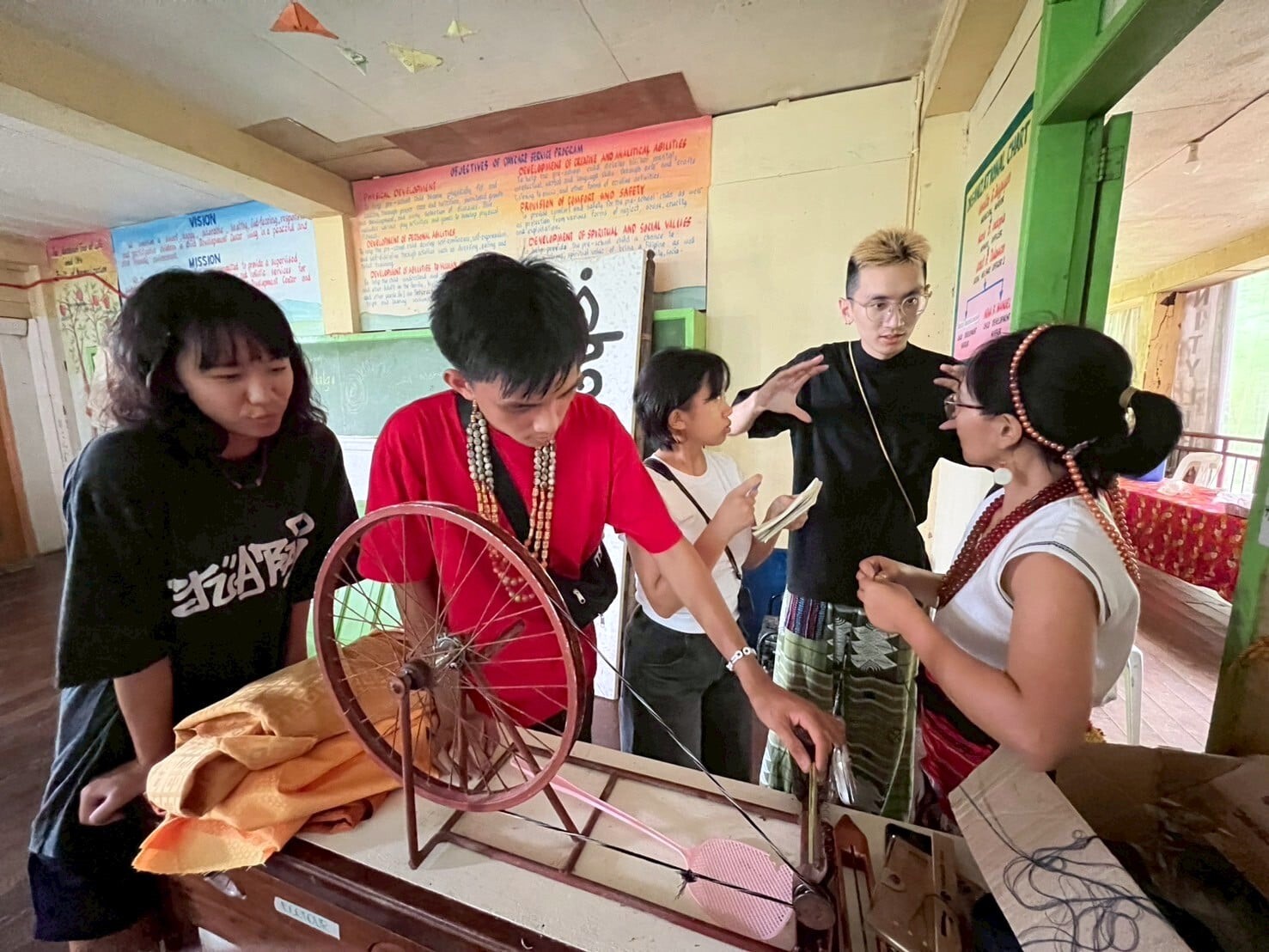 The Wu Hsu Fu-Mei Scholarship Team visited the National Museum of the Philippines – Cordillera