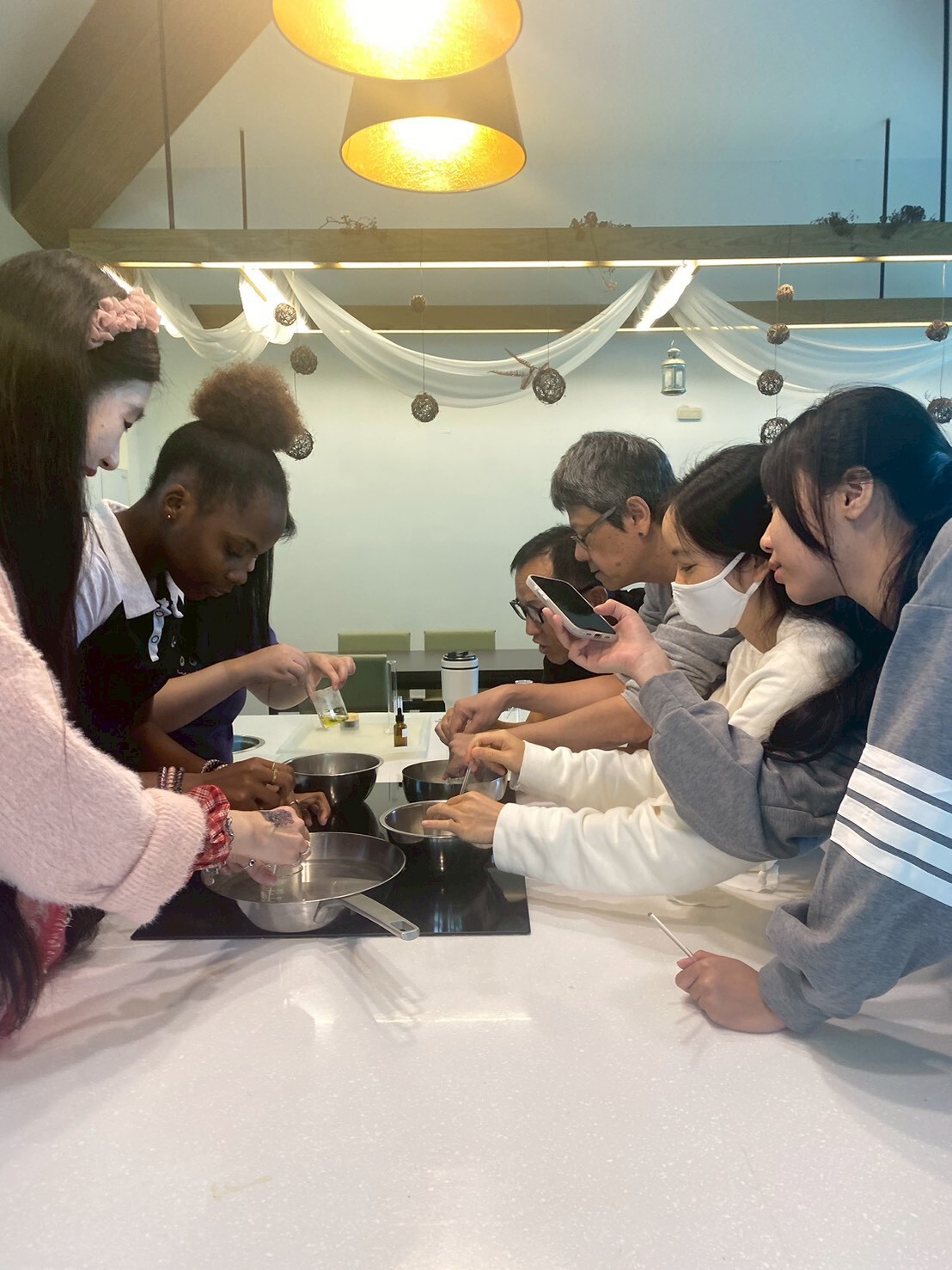 使用隔水加熱融化椰子油