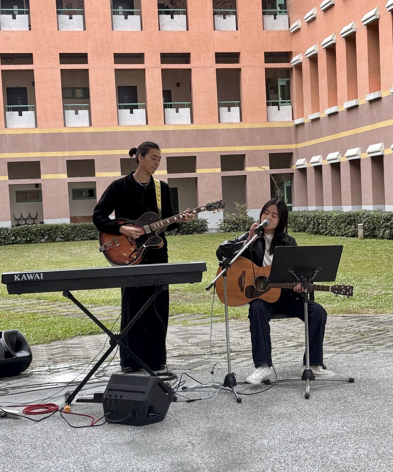 安可曲獲得滿堂彩