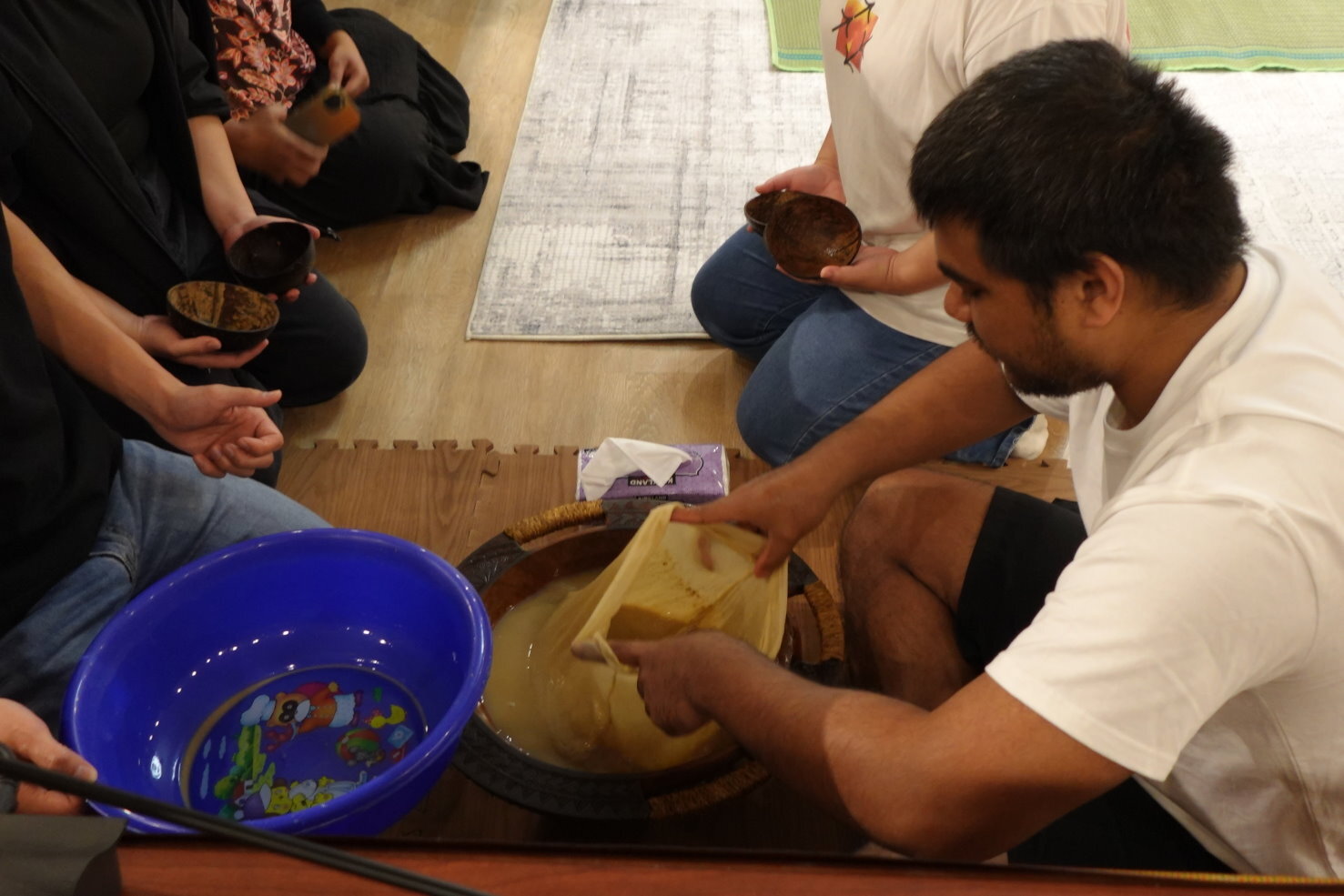 論壇期間現場進行太平洋傳統飲品Kava的製作與分享