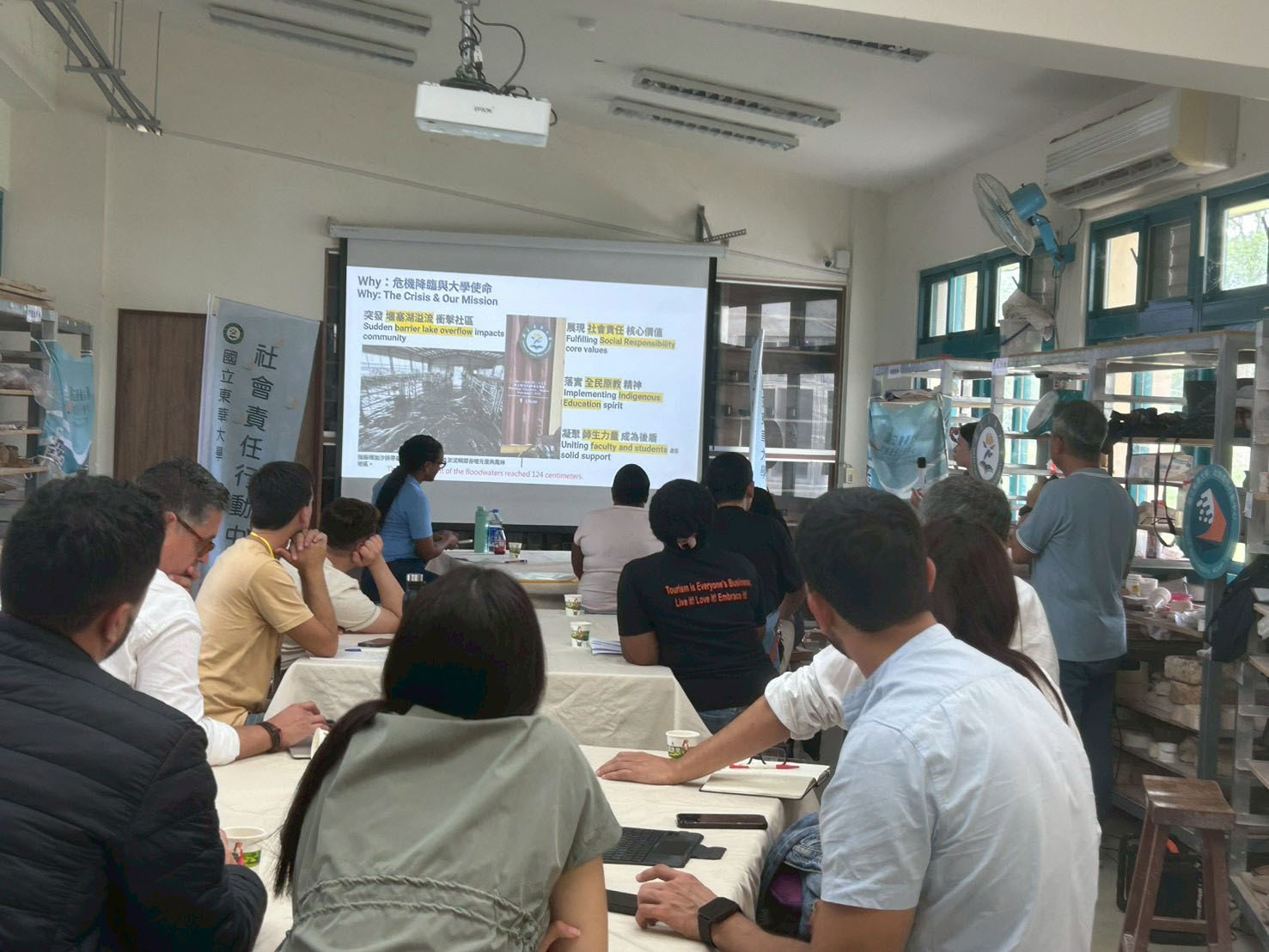 簡報分享馬太鞍溪洪災後之地方重建經驗