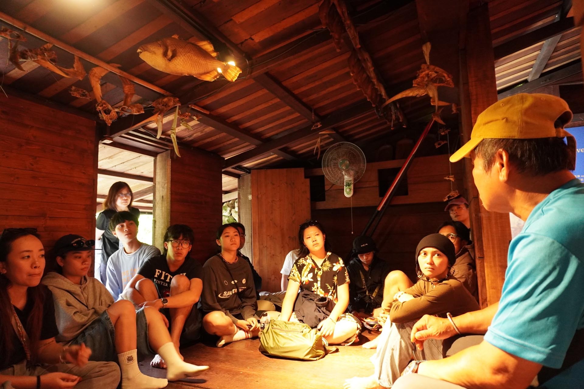 謝天賜老師講解傳統地下屋