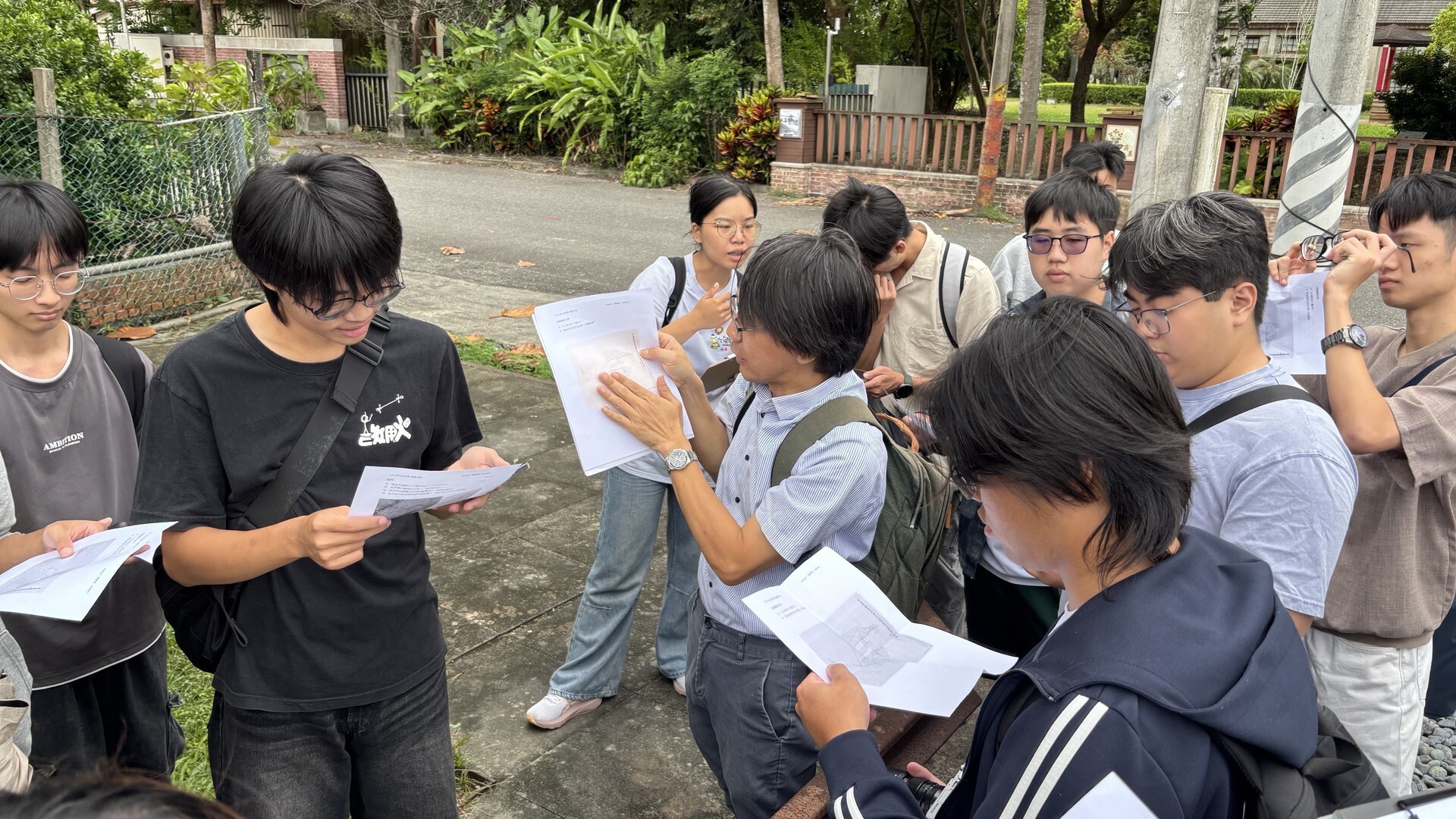 由古地圖認識沖積扇地形和土地利用
