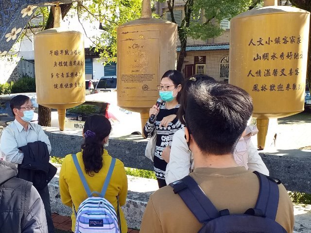 National Dong Hwa University - The Ph.D. Program in Asia - Pacific Regional Studies Field trip to Fenglin - Hakka Township