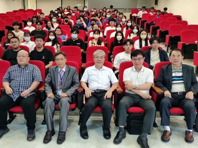 東華大學人社院與昇恆昌基金會首次共同舉辦江松樺先生講座圓滿落幕