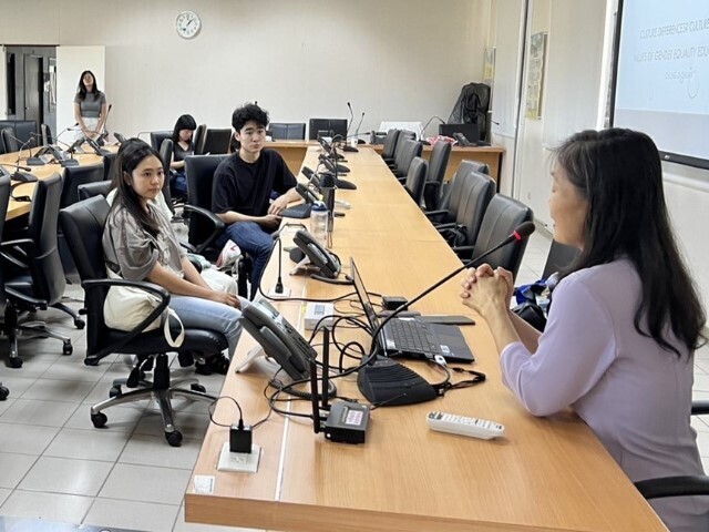 東華大學國際處舉辦全英語性平講座，跨文化對話激盪多元思維