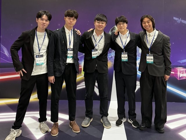 AI走入生活場景！東華大學團隊以「洄瀾衣鏡」，獲智慧創新大賞肯定